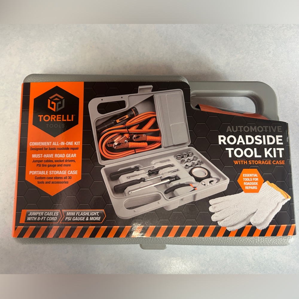 Roadside Tools perfect for any vehicle. 30 piece set brand new.